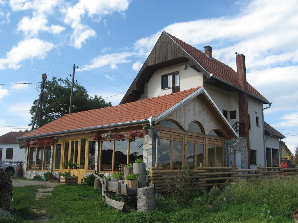 Apartments Sekler Rudno Exterior foto